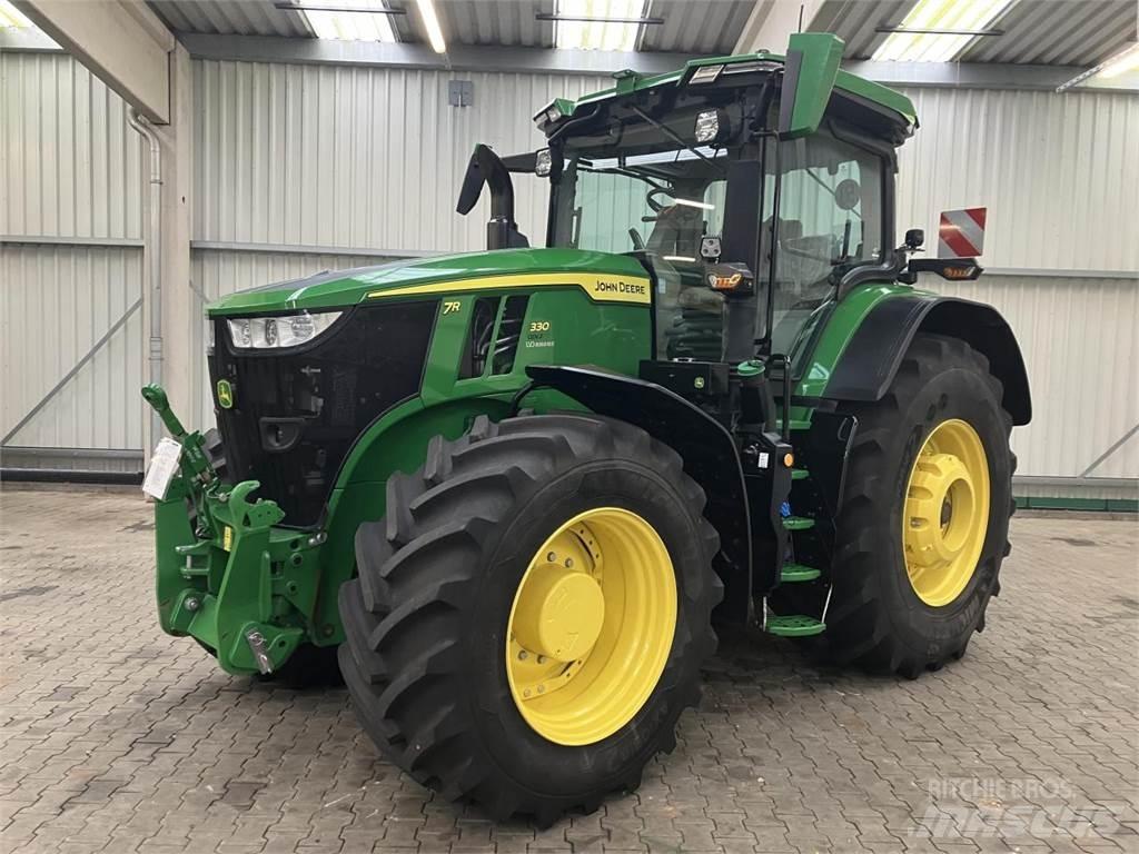 John Deere 7R 330 Traktörler