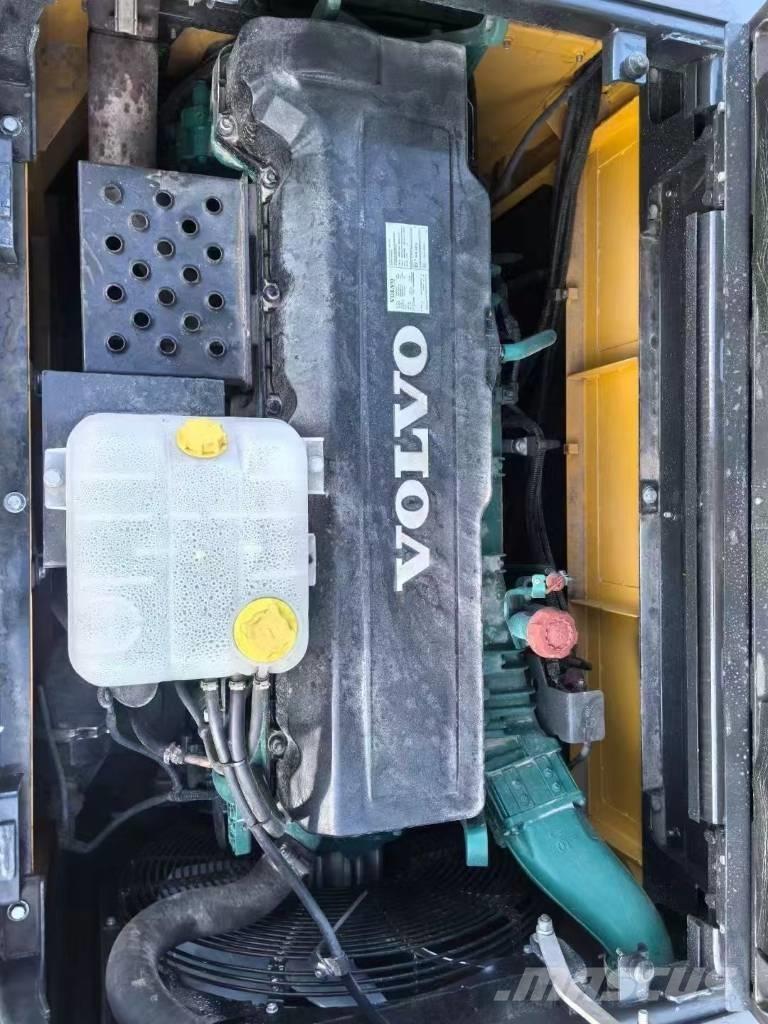 Volvo 480D Paletli ekskavatörler