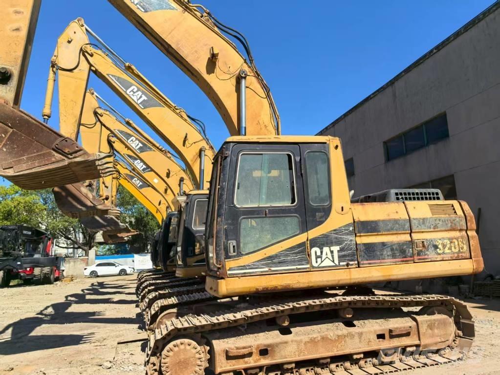 CAT 320BL Midi ekskavatörler 7 - 12 t