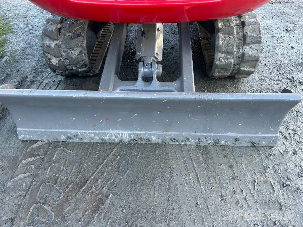 Takeuchi TB 230 Mini ekskavatörler, 7 tona dek