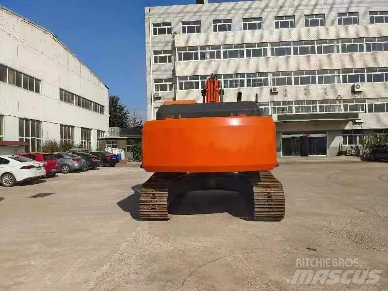Doosan DX 230 LC-9C Paletli ekskavatörler