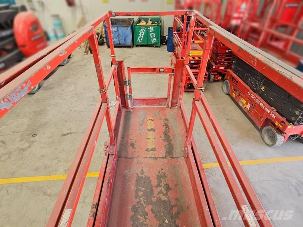 Manitou 100 SEC Makasli platformlar
