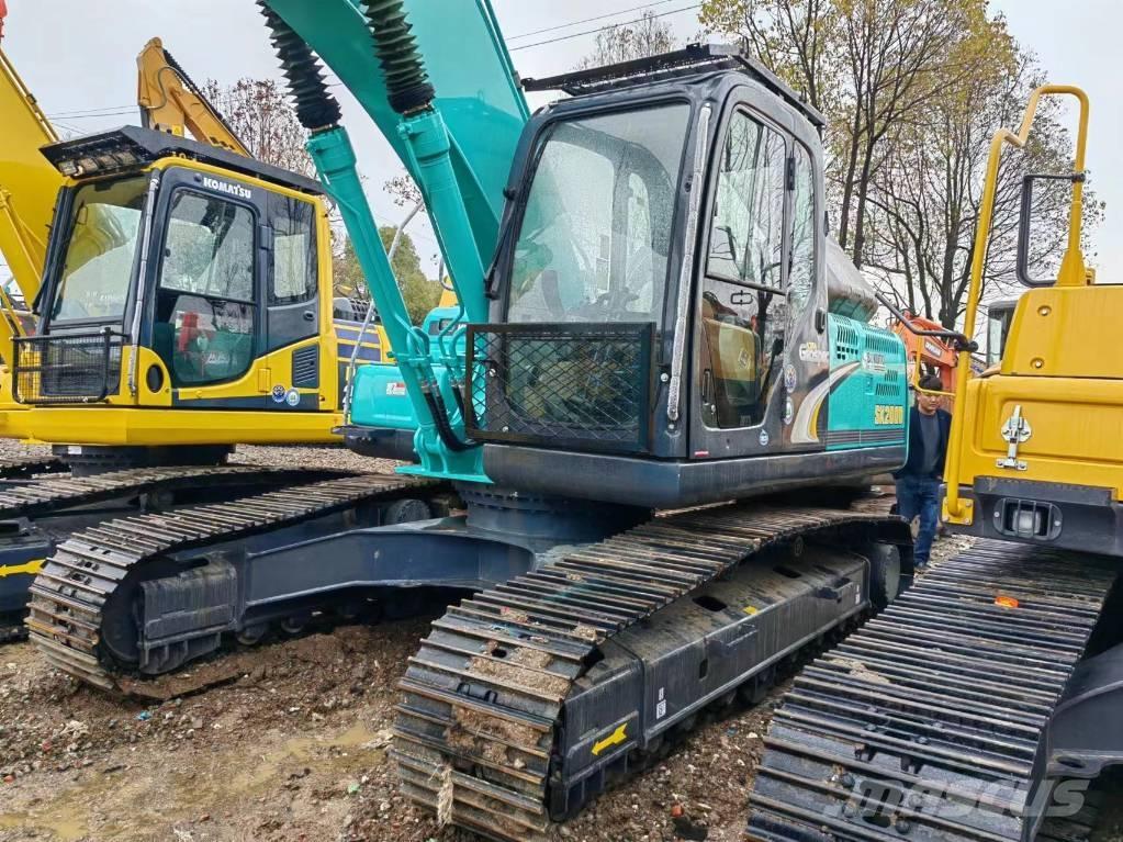Kobelco SK200D Paletli ekskavatörler