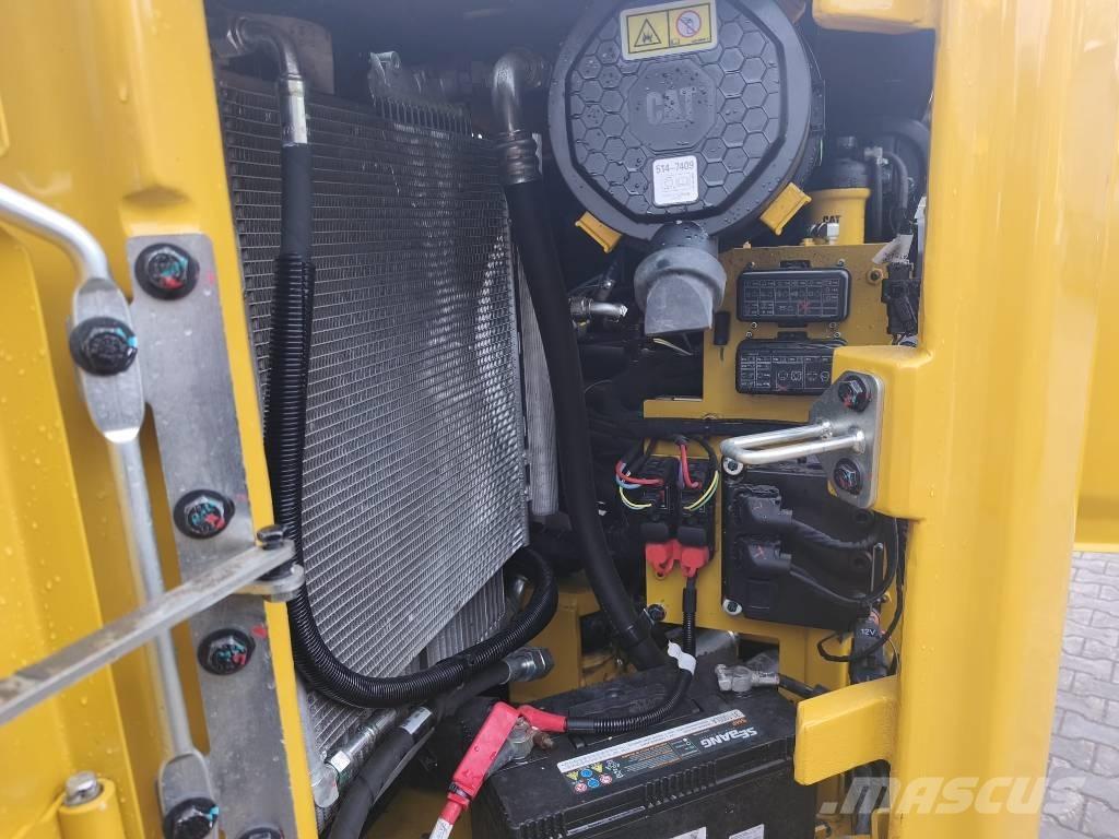 CAT 308 Paletli ekskavatörler