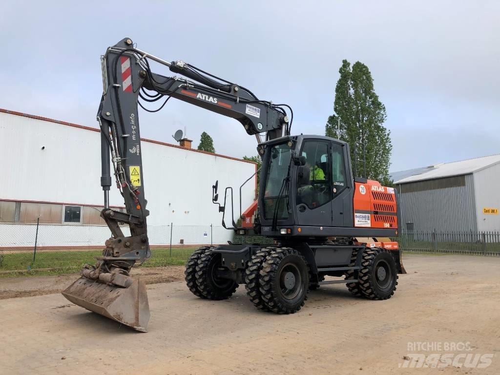Atlas 150 W Lastik tekerli ekskavatörler