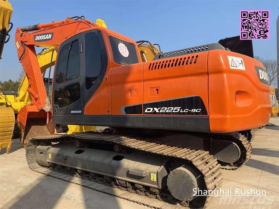 Doosan 225LC-9 Paletli ekskavatörler