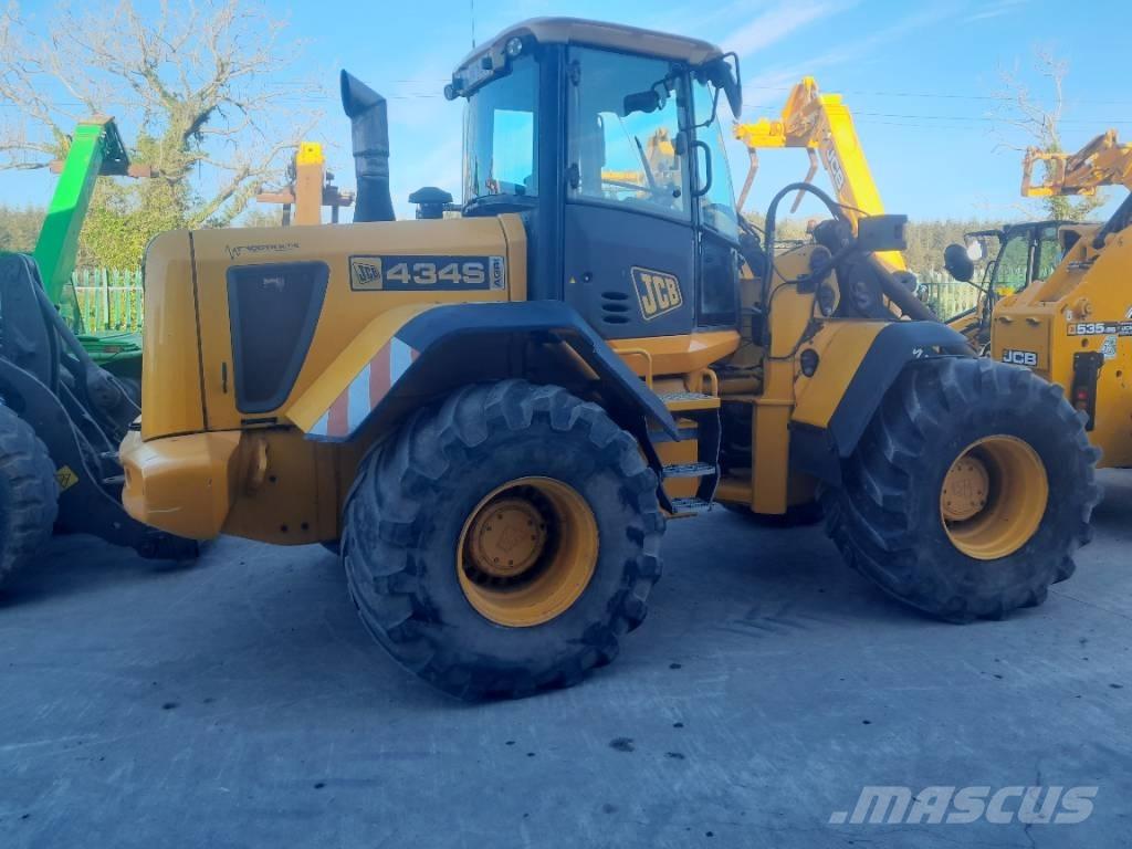 JCB 434S Tarimsal teleskopik yükleyiciler
