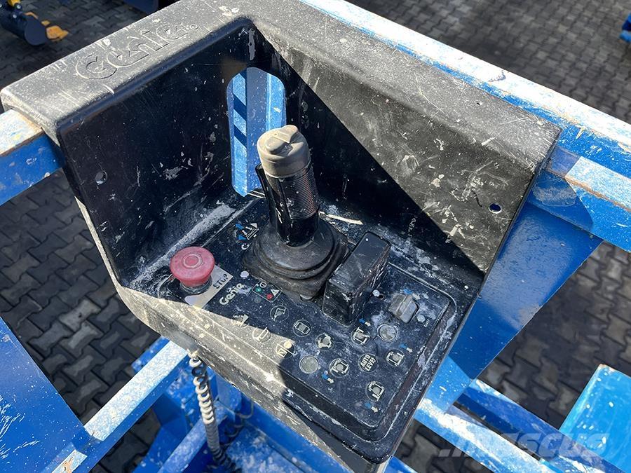 Genie GS-3268 Makasli platformlar