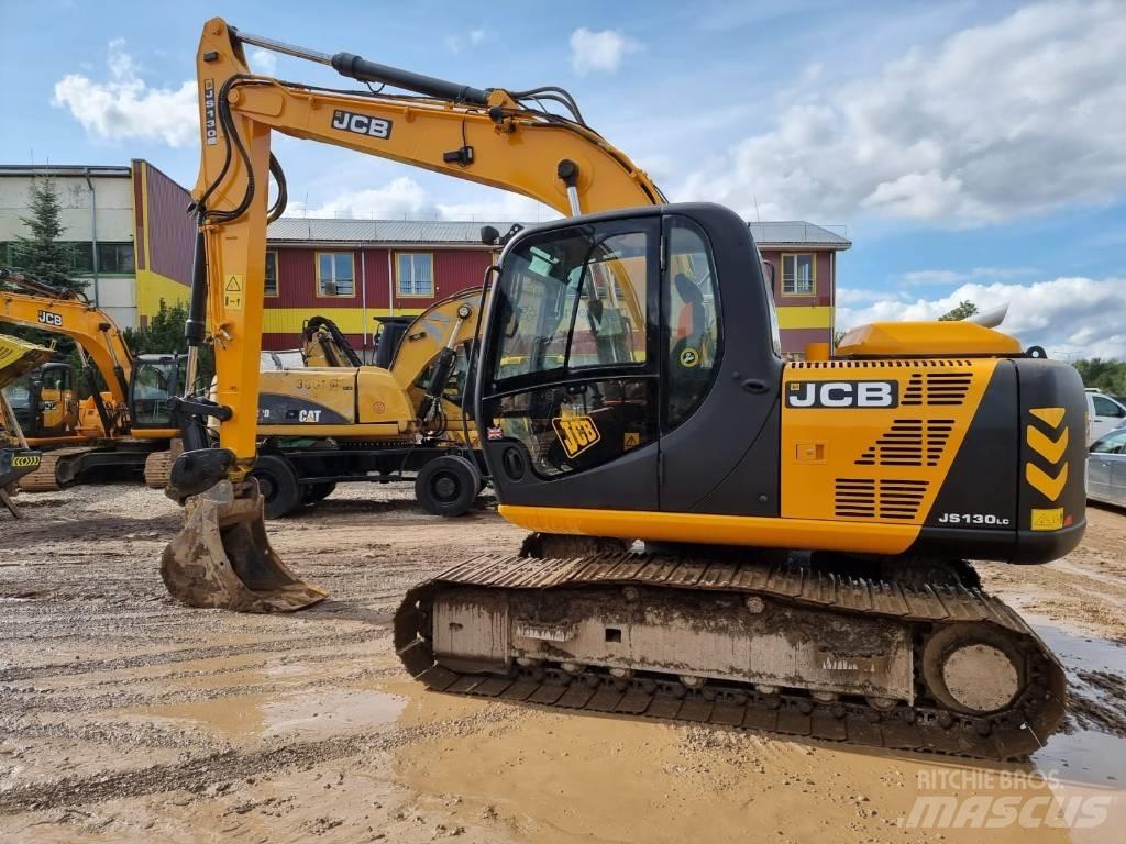 JCB JS 130 LC Paletli ekskavatörler