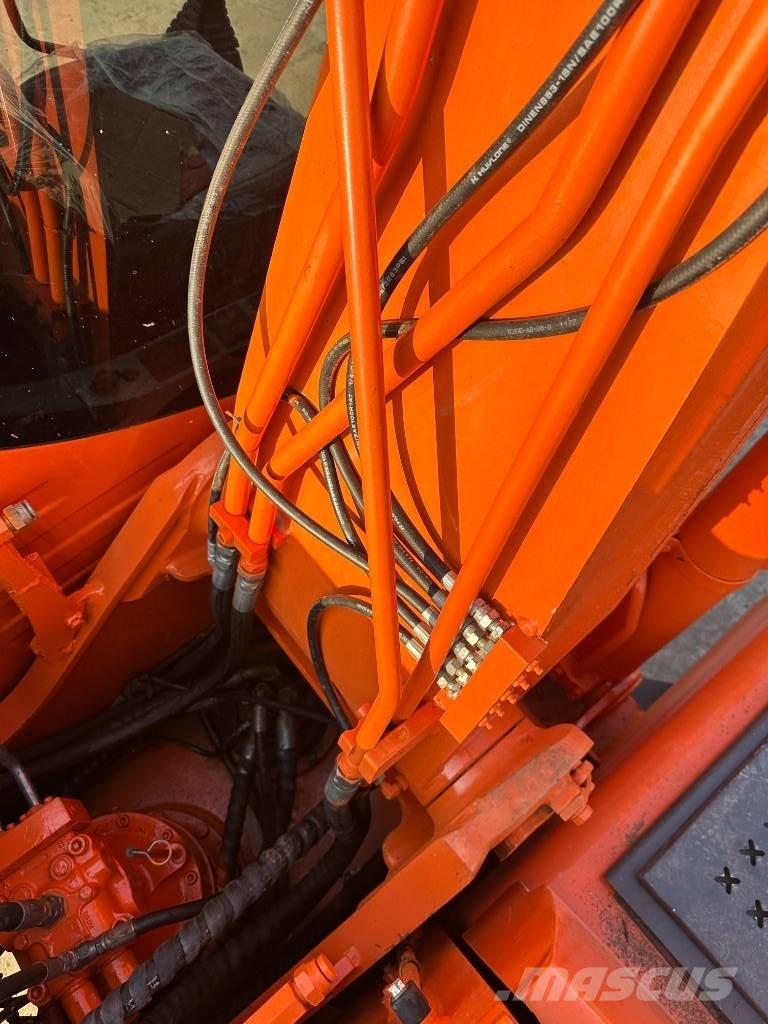 Doosan DX140 Paletli ekskavatörler