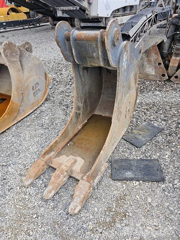 CAT 323-07B Paletli ekskavatörler