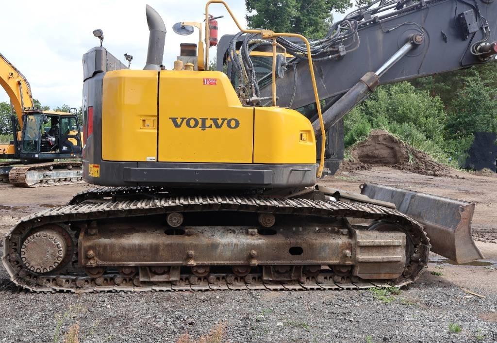 Volvo 305C Yıkım ekskavatörleri