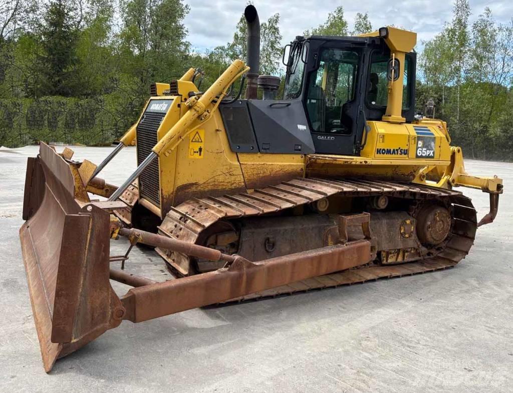 Komatsu D 65 PX-15 Paletli dozerler