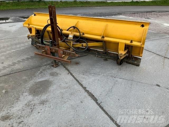 Nido H240 EPZ Diger yol bakim makinalari