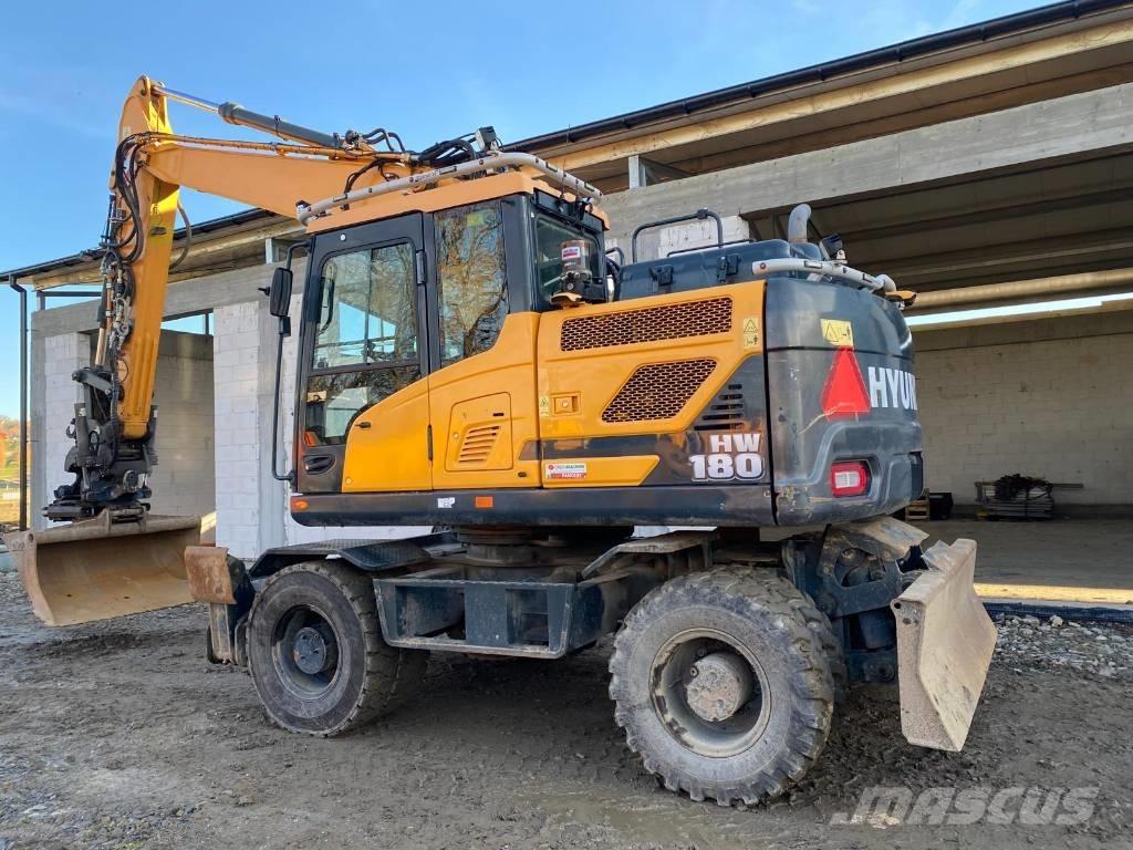 Hyundai HW 180 Lastik tekerli ekskavatörler