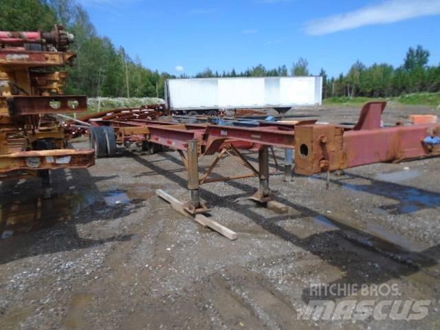  LANCER 240 Çekiciler, konteyner
