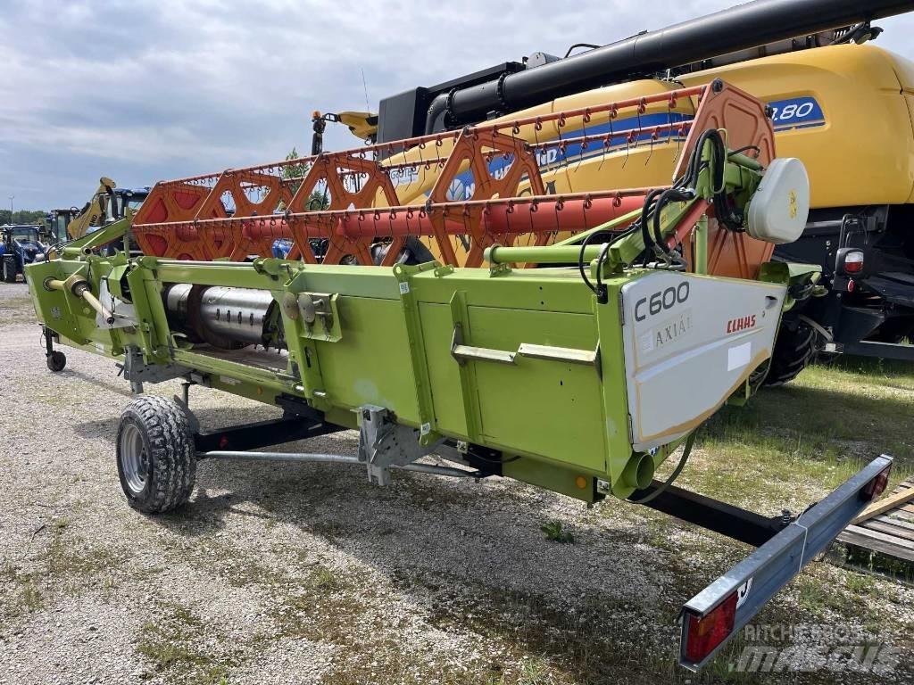 CLAAS Tucano 440 Biçerdöverler