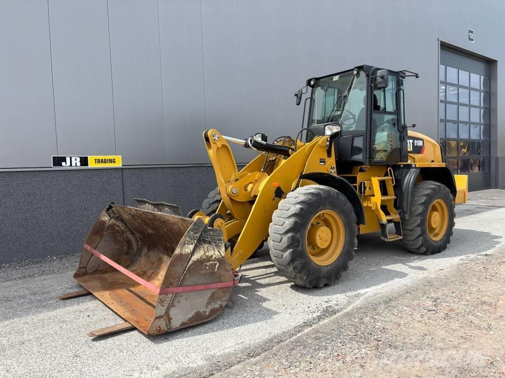 CAT 918 M Tekerlekli yükleyiciler