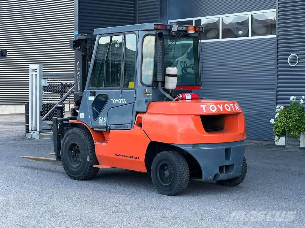 Toyota 02-7 FD 40 Dizel forkliftler