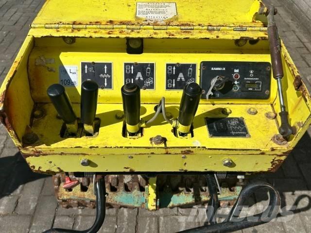 Rammax 1504HFVS Tek tamburlu silindirler