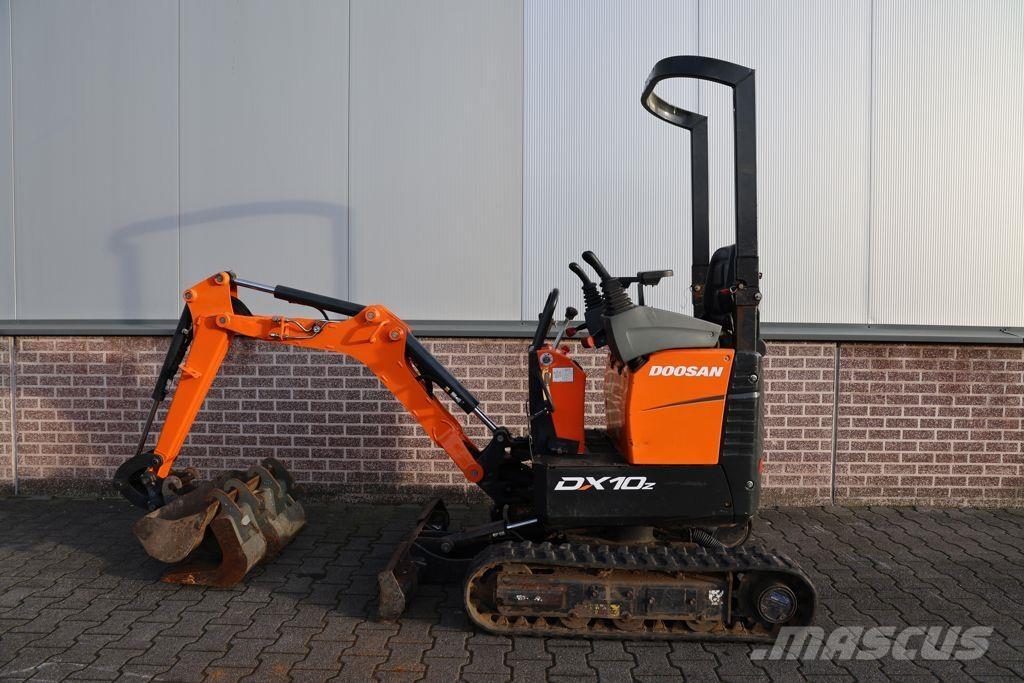 Doosan DX10 Mini ekskavatörler, 7 tona dek