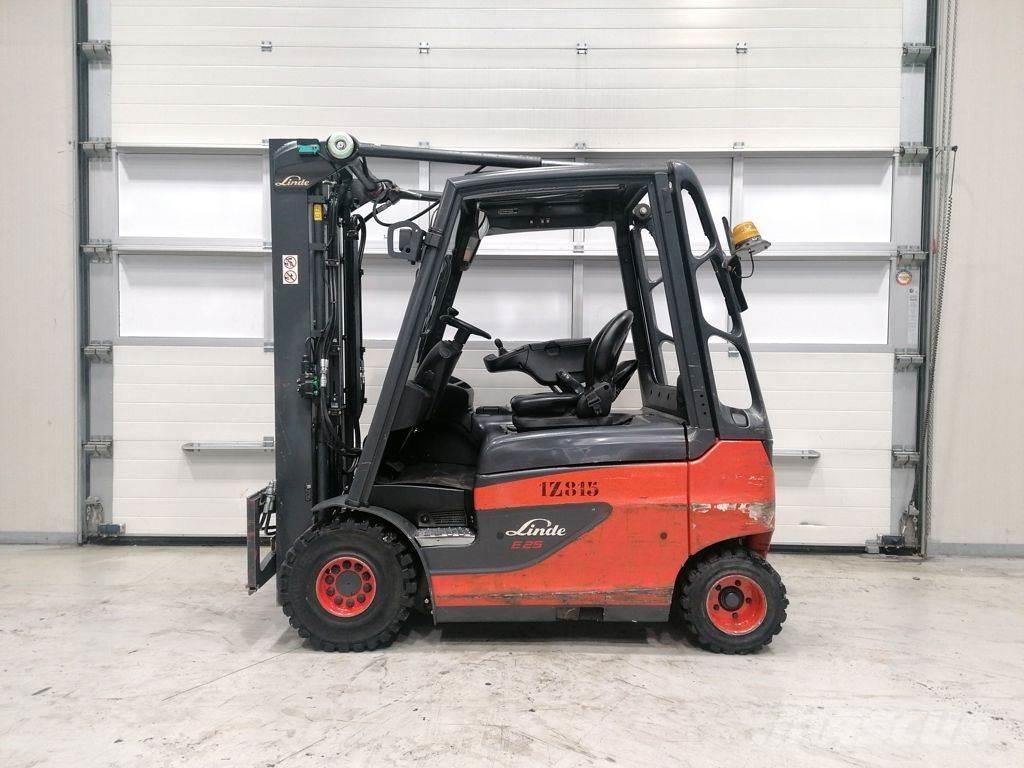Linde E25-01 Elektrikli forkliftler