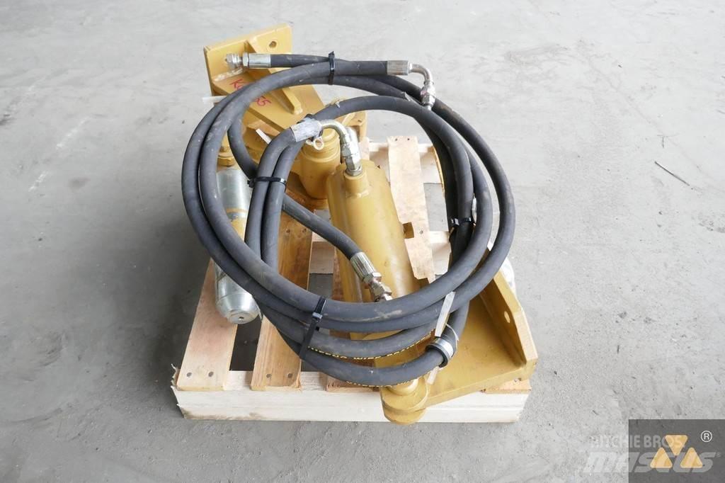 CAT D8T Pin puller Diger parçalar