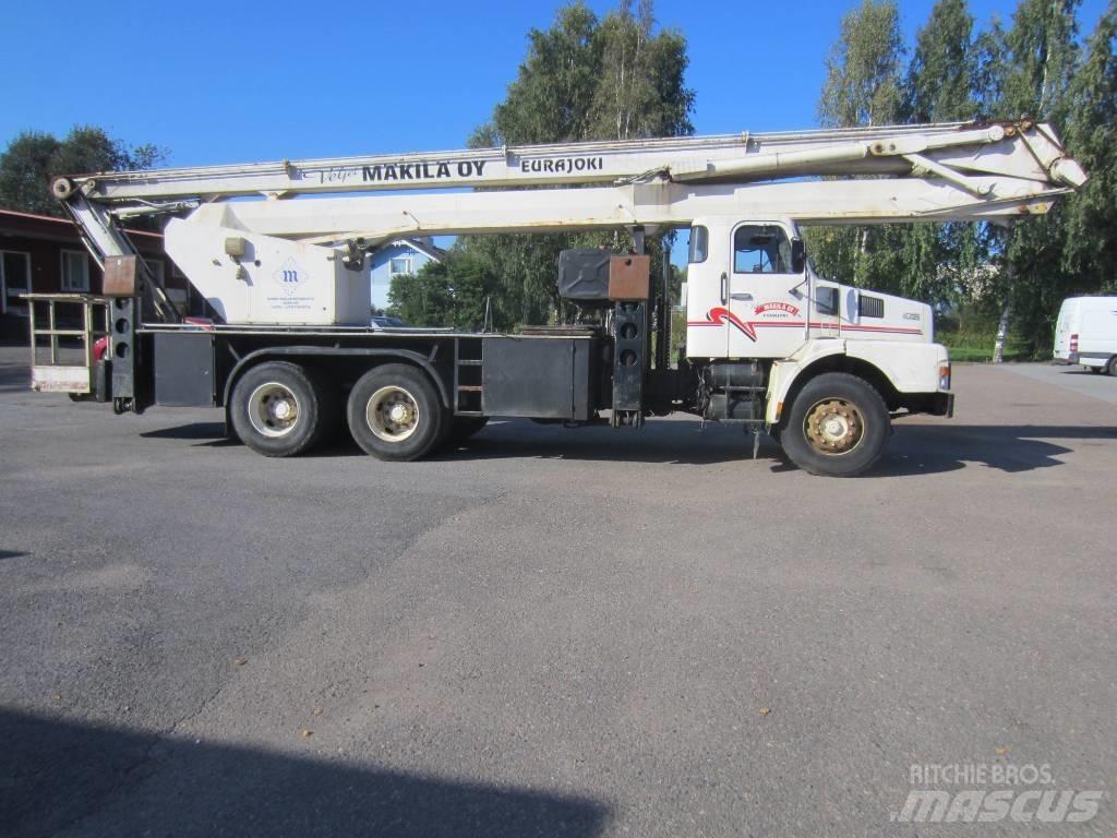 Volvo N 7 6X2 4600 Araç üzeri vinçler