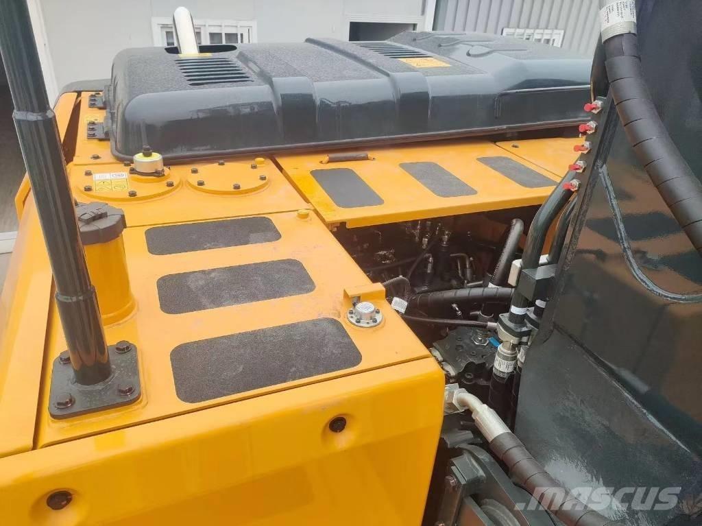 Hyundai HX 220 Paletli ekskavatörler