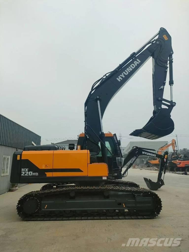 Hyundai HX 220 Paletli ekskavatörler