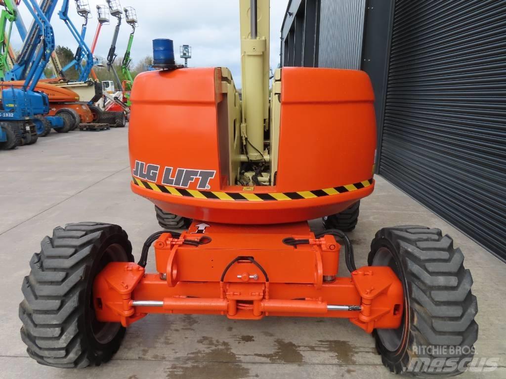 JLG 600 AJ Körüklü personel platformları