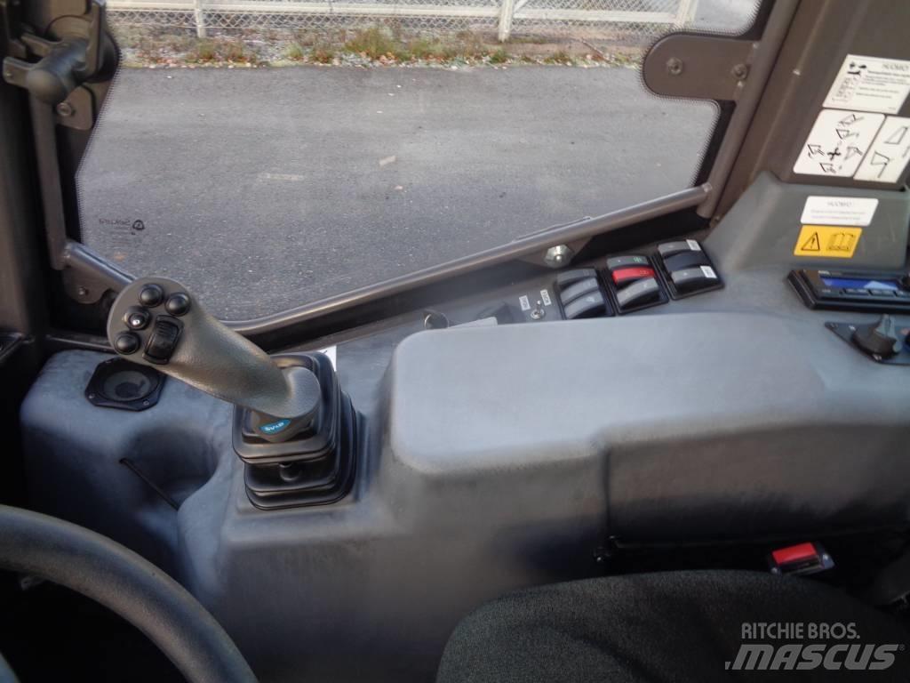 Mecalac AX850 V Tekerlekli yükleyiciler