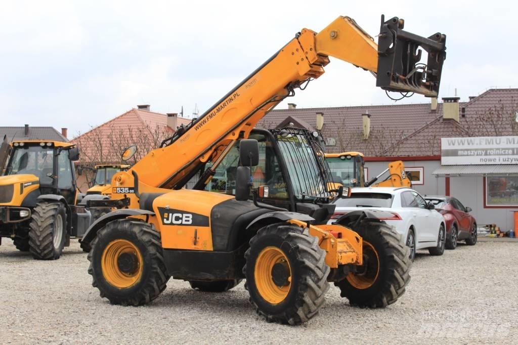 JCB 535-95 Tarimsal teleskopik yükleyiciler