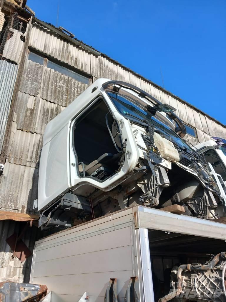 Renault Premium 460 Kabinler