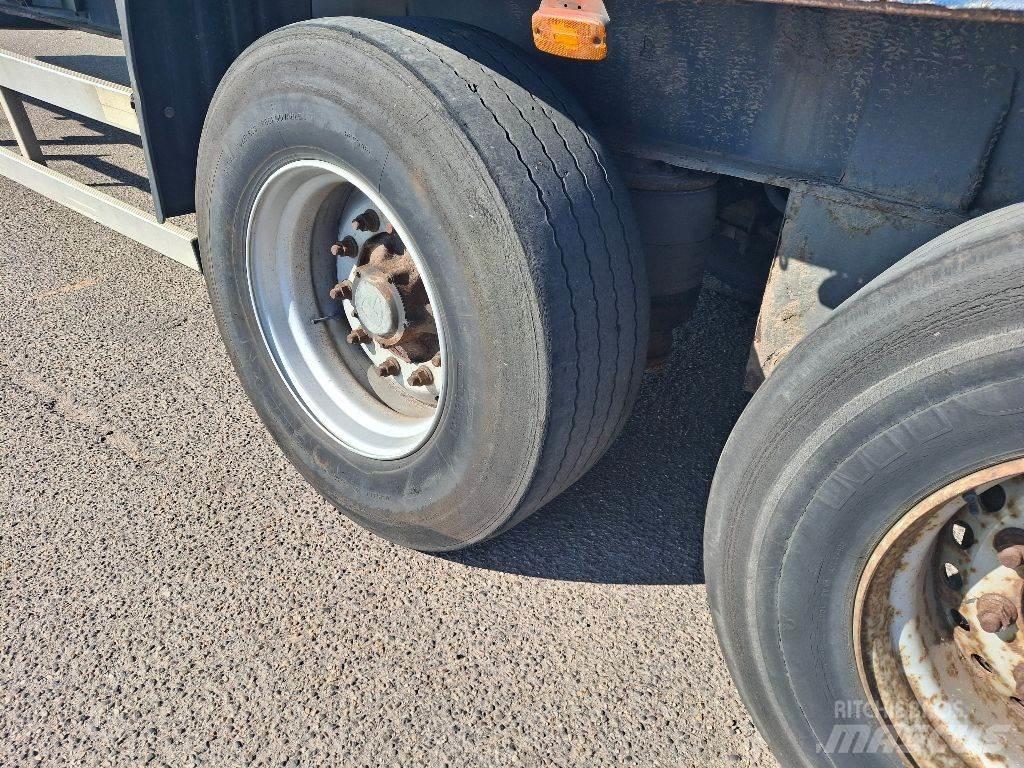  Ligthart 1227 TA Perdeli yari çekiciler