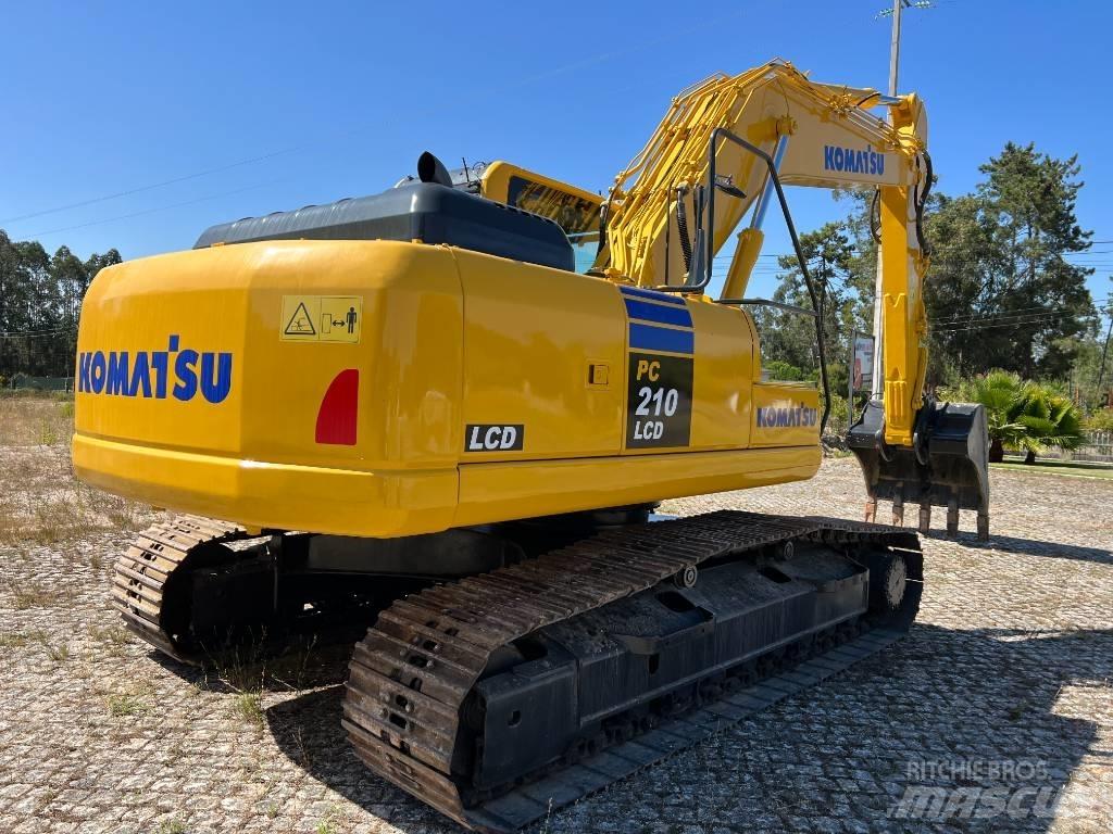 Komatsu PC 210 LCD-8 Paletli ekskavatörler