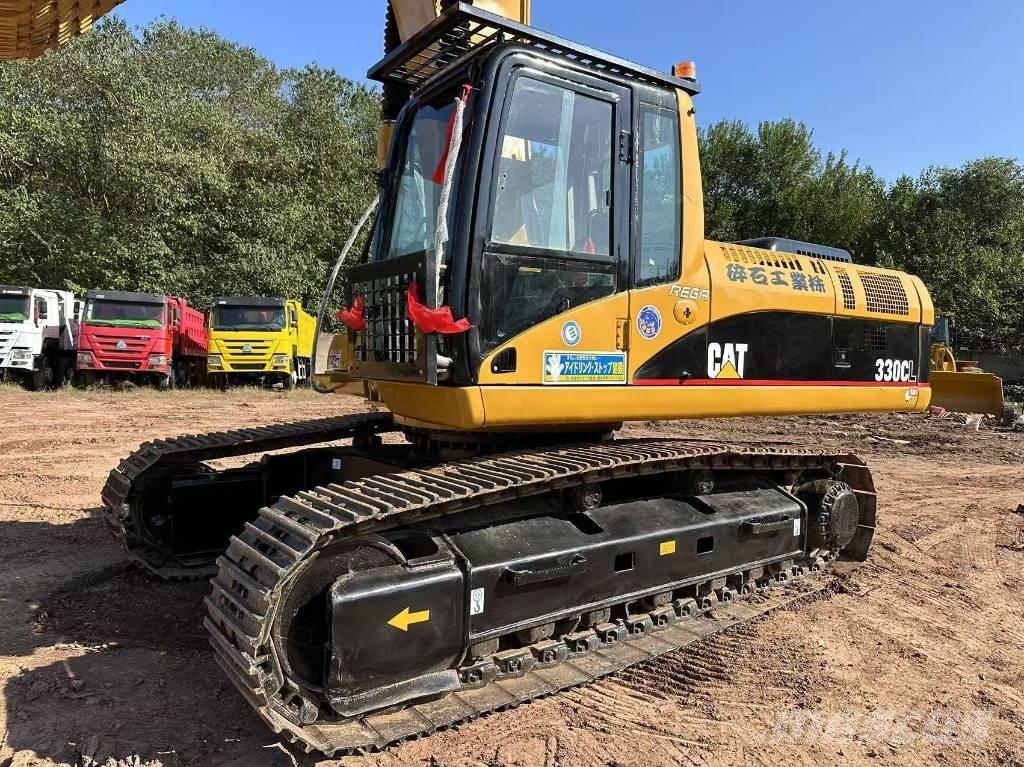CAT 330 CL Paletli ekskavatörler