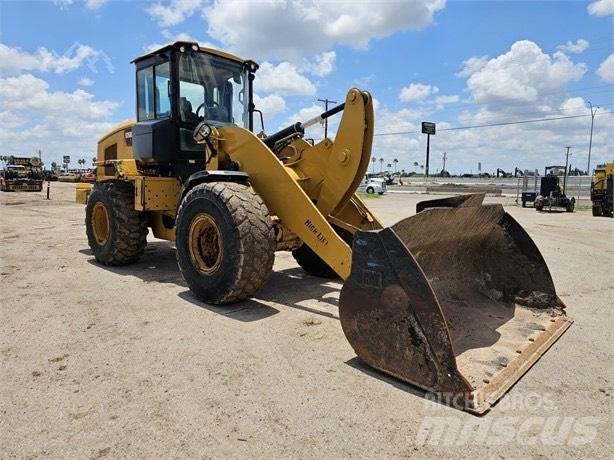 CAT 966M Tekerlekli yükleyiciler