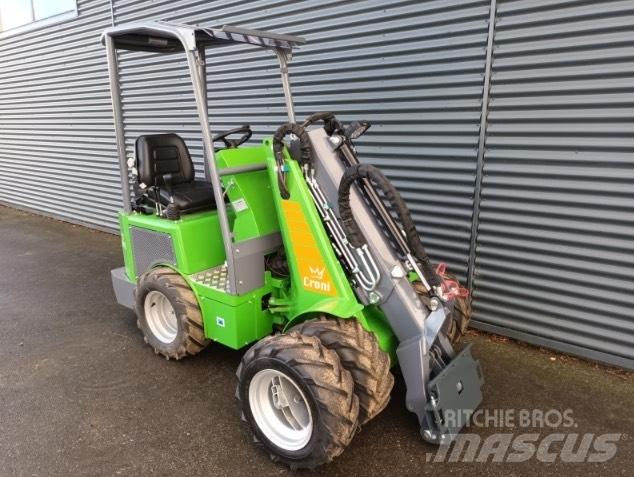 Croni lh 110 Mini yükleyiciler