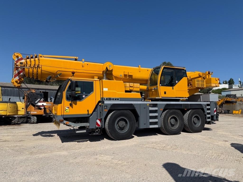 Liebherr LTM 1055 Arazi Tipi Vinçler (RT)
