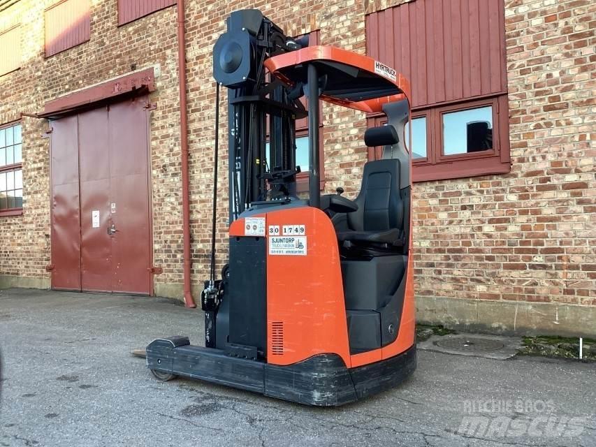 BT RRE 160 Reach truck - depo içi istif araçları