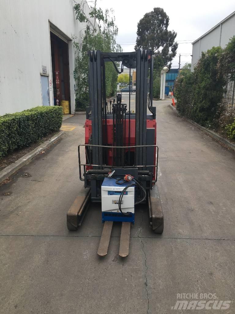 Nichiyu FBRAW18-E65 Reach truck - depo içi istif araçları
