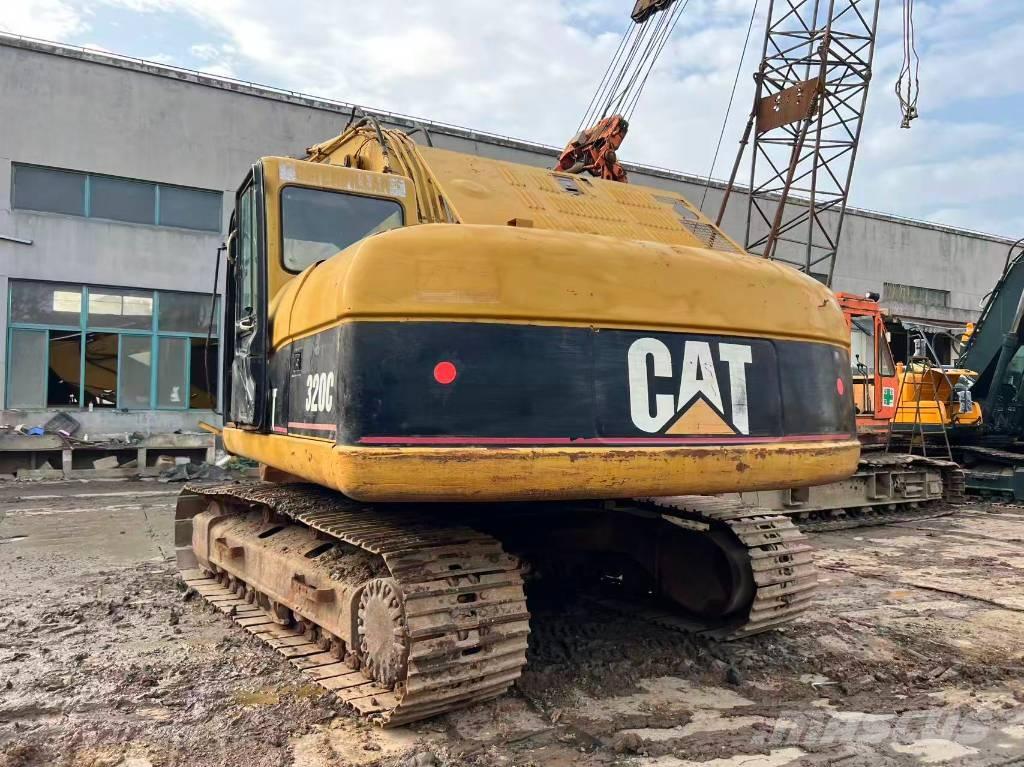 CAT 320 C L Paletli ekskavatörler