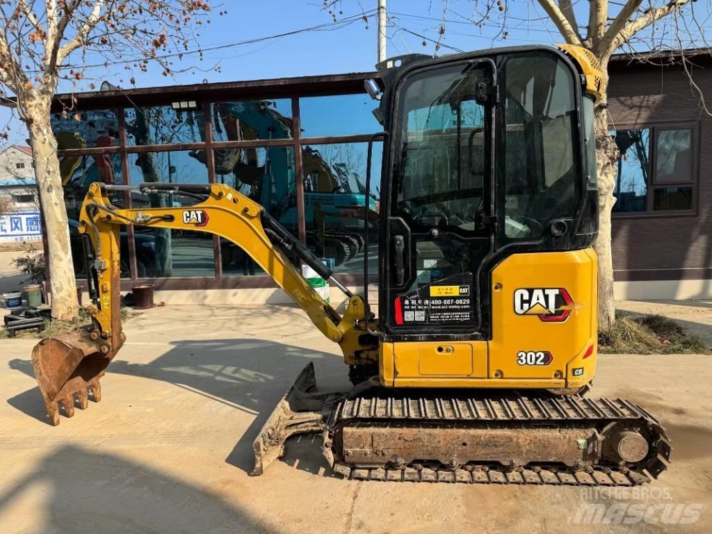 CAT 302 Paletli ekskavatörler