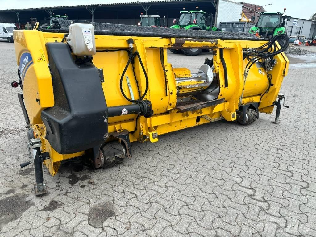 New Holland FR 500 Kendi yürür silaj makinalari