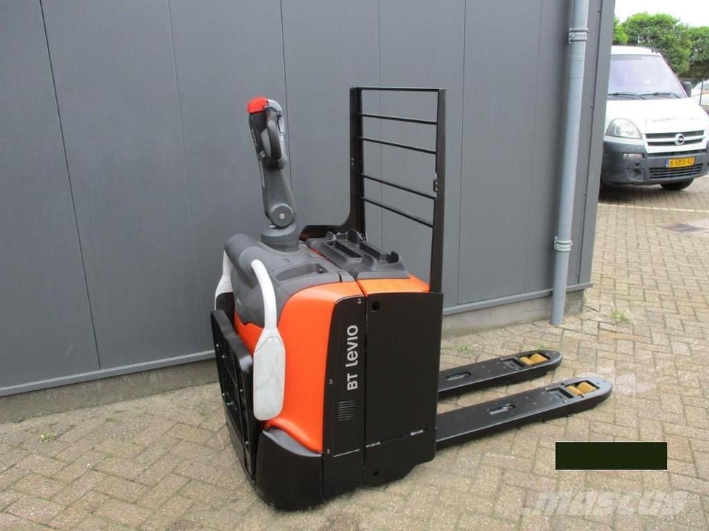 Toyota LPE200 Düsük seviye platformu