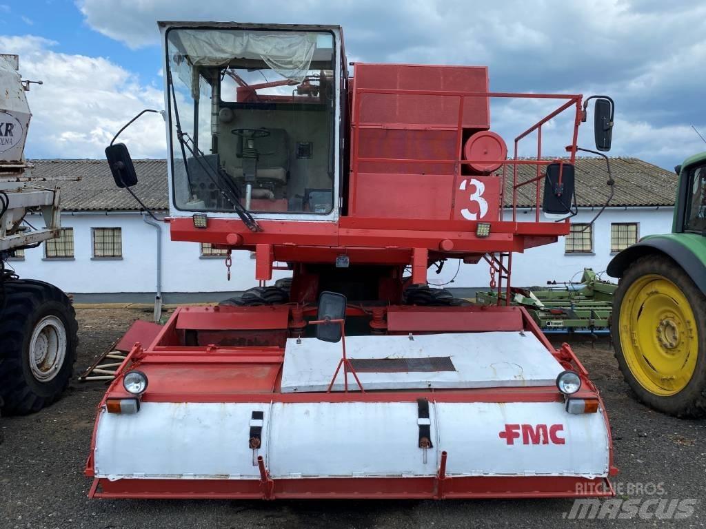 FMC 979 AT Bezelye hasat makineleri
