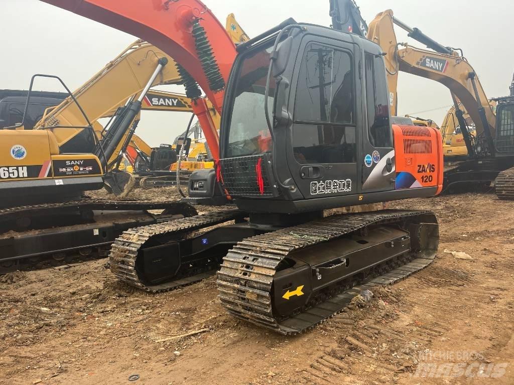 Hitachi ZX 120-6 Paletli ekskavatörler