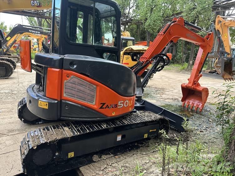 Hitachi ZX 50 Mini ekskavatörler, 7 tona dek