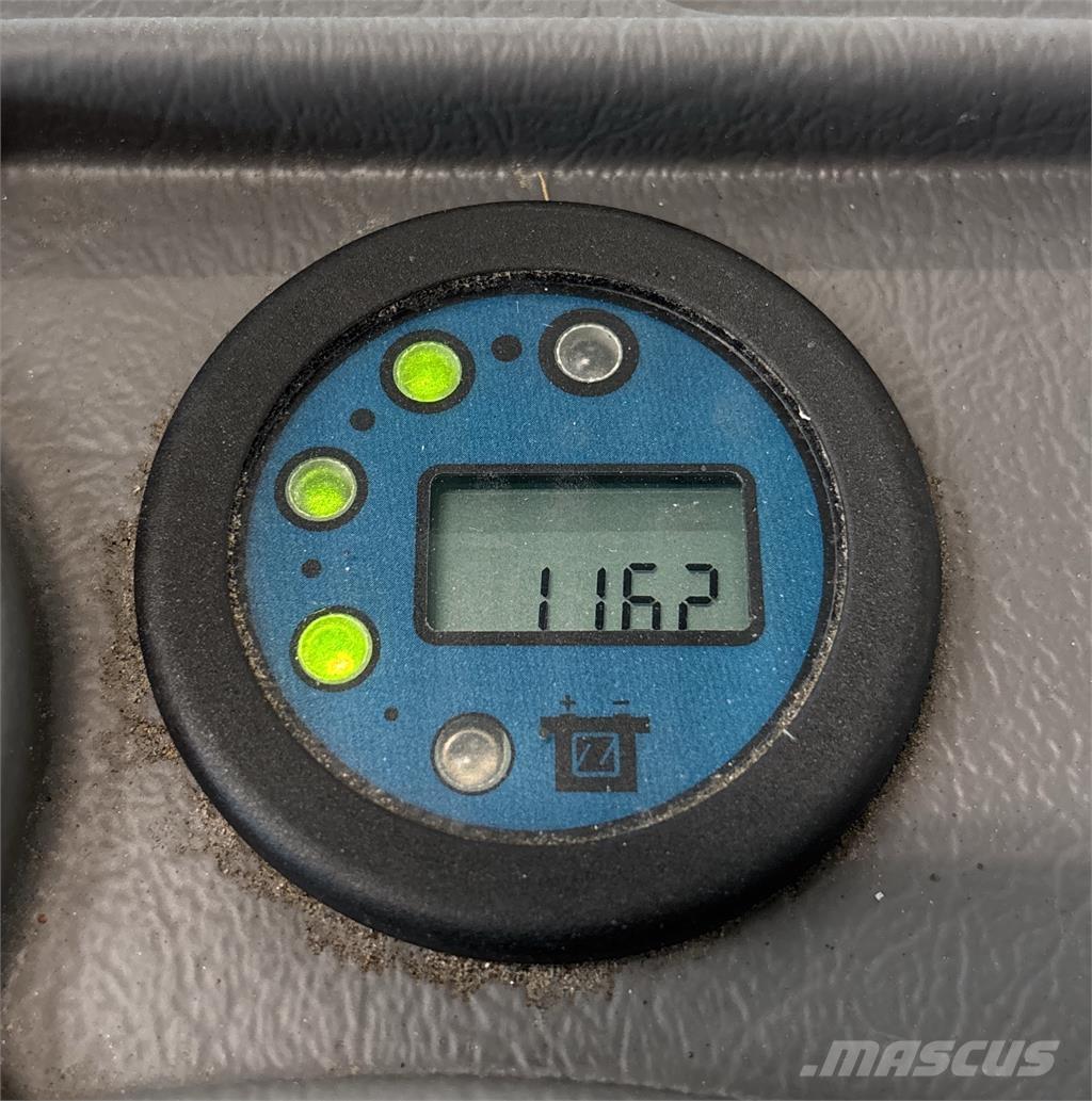 Atlet A160 Akülü depo ekipmanları